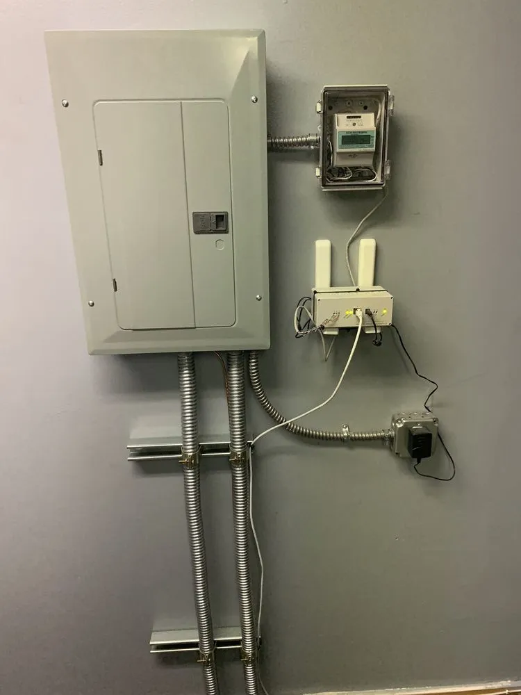 Slide of Salone Solutions