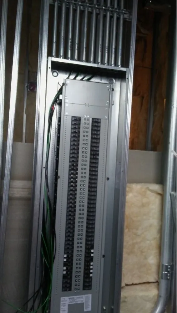 Expert electrician providing circuit breaker repair in , 