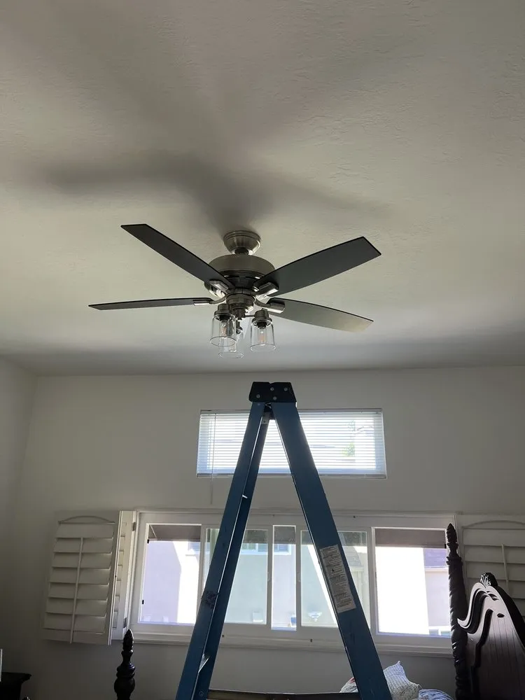 Slide of Salt N Light Electric