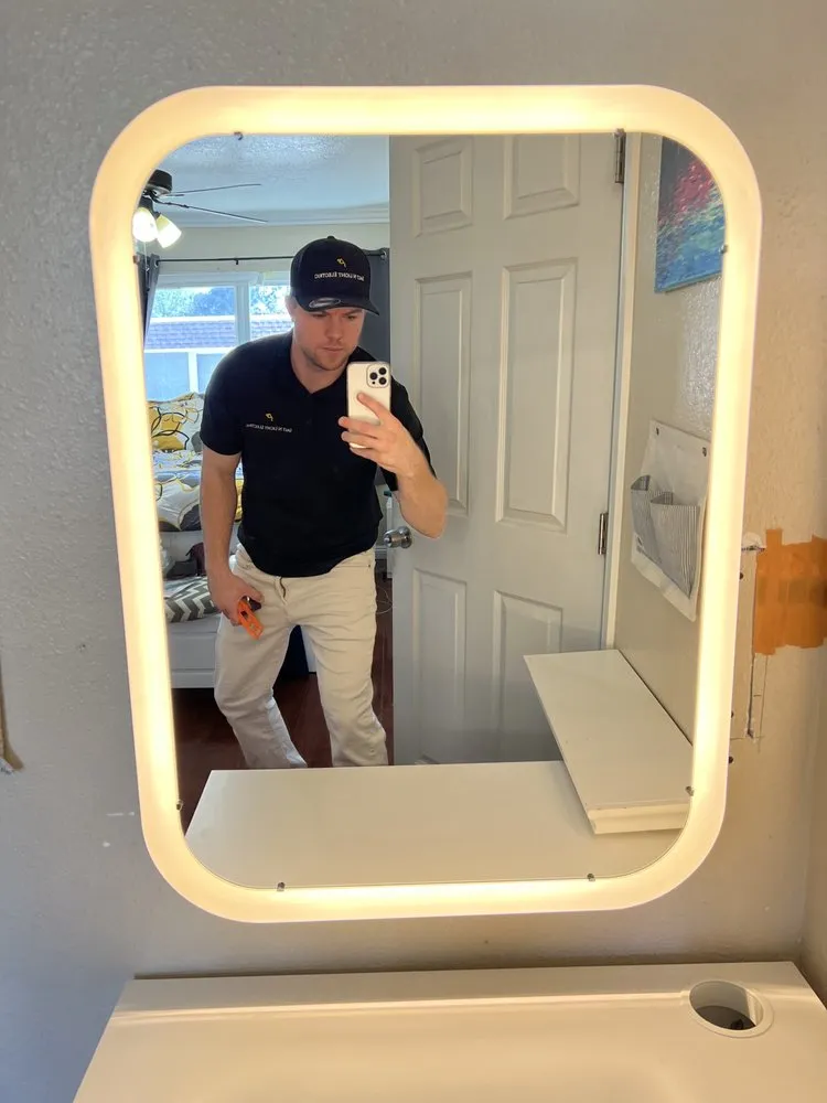 Slide of Salt N Light Electric