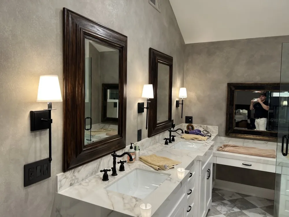 Slide of Salt N Light Electric