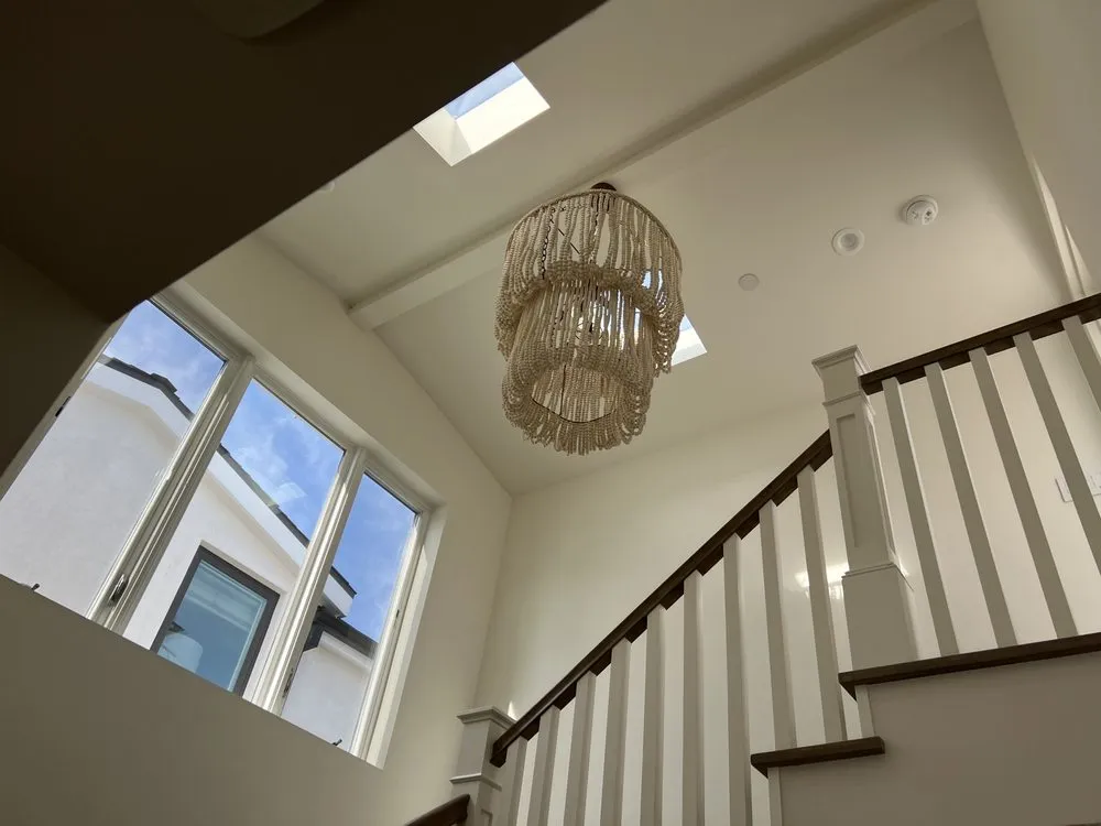 Slide of Salt N Light Electric