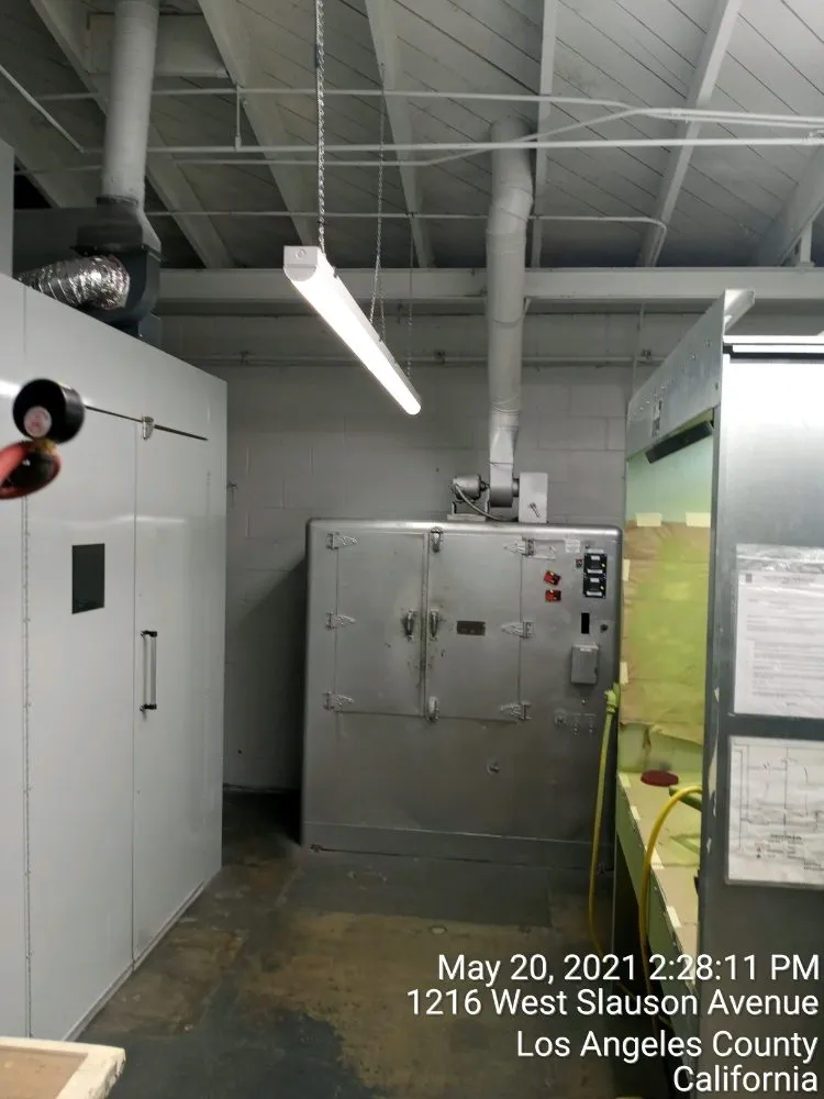 Slide of Samarah Tech