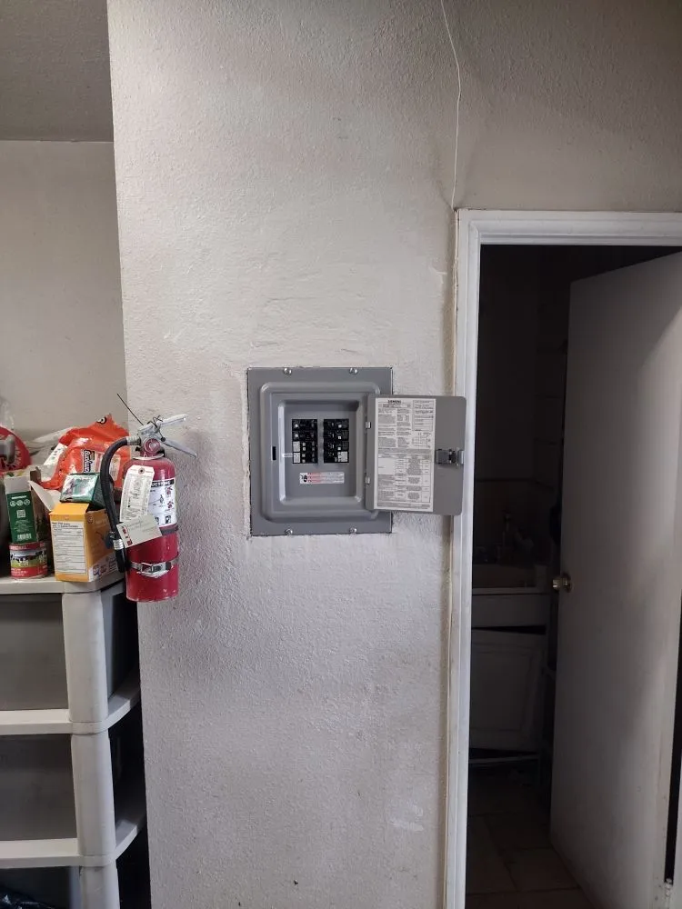 Slide of Samarah Tech