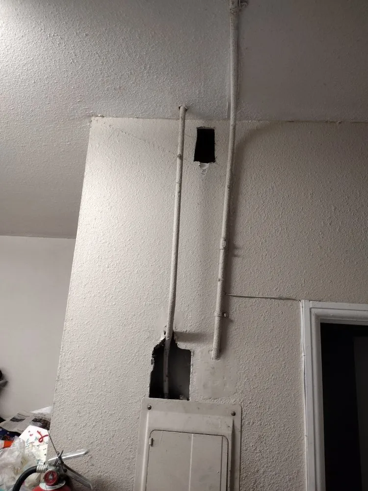 Slide of Samarah Tech