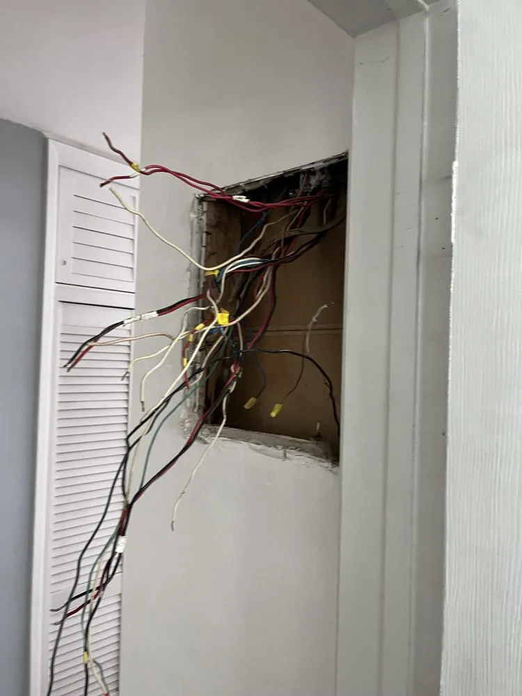 Slide of Same & Q Electric