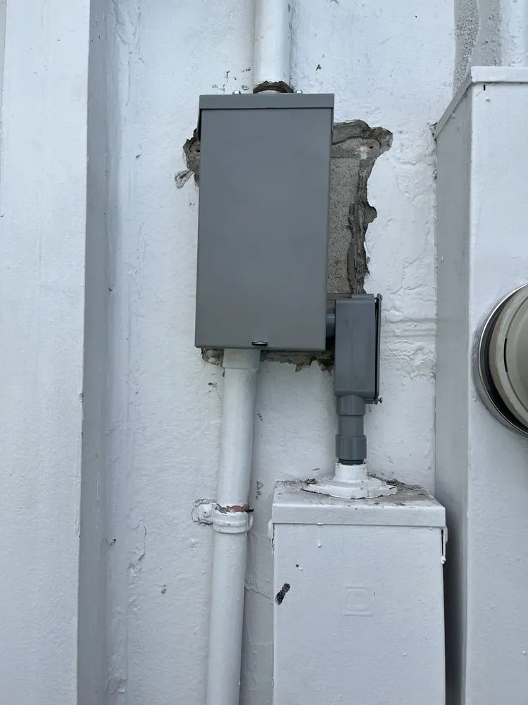 Slide of Same & Q Electric