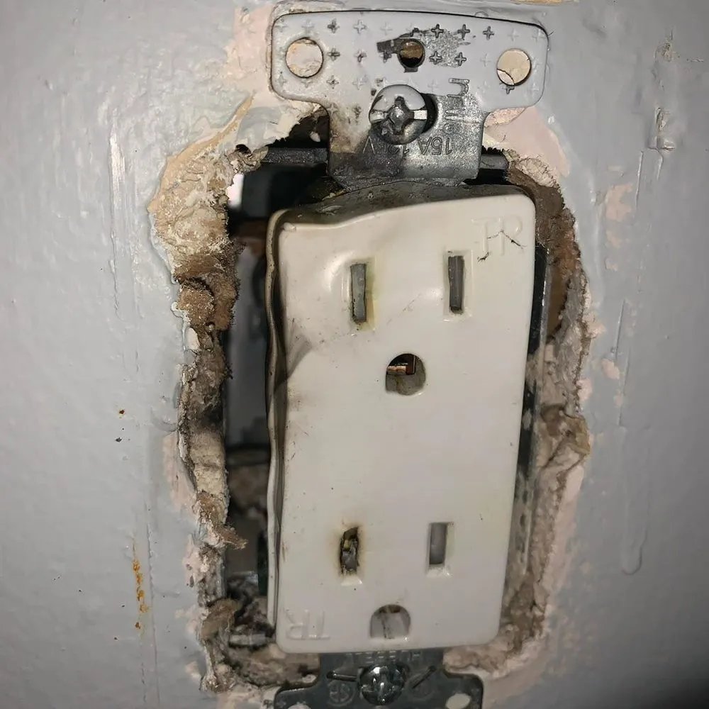 Slide of Sammy Electric Company