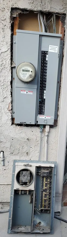 Slide of SamNoa Electric