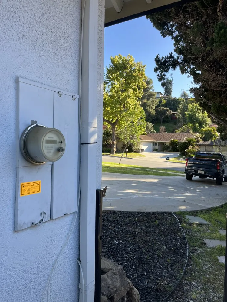 Slide of SamNoa Electric