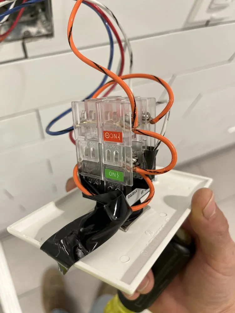 Certified electrician providing circuit breaker repair in ,