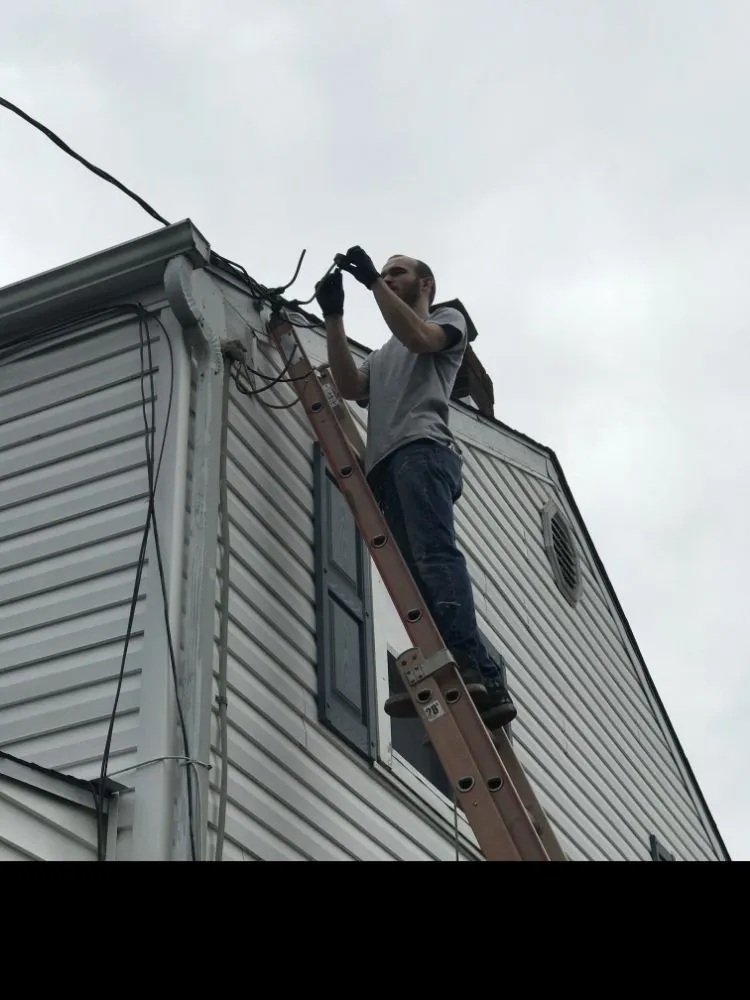 Slide of Sam's Electric