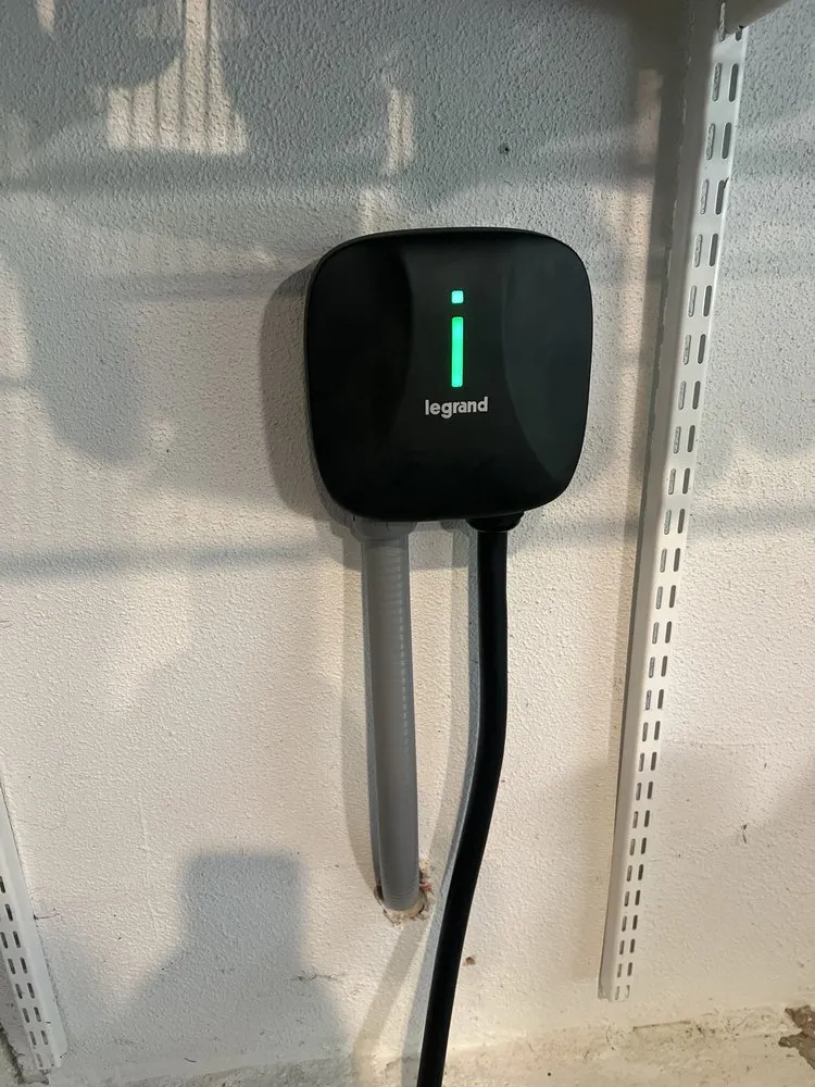 Professional electrician providing circuit breaker repair in Montgomery, MA - Sams Electrical
