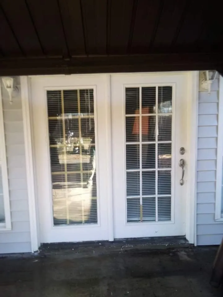 Reliable electrical service for homes in circuit breaker repair, by