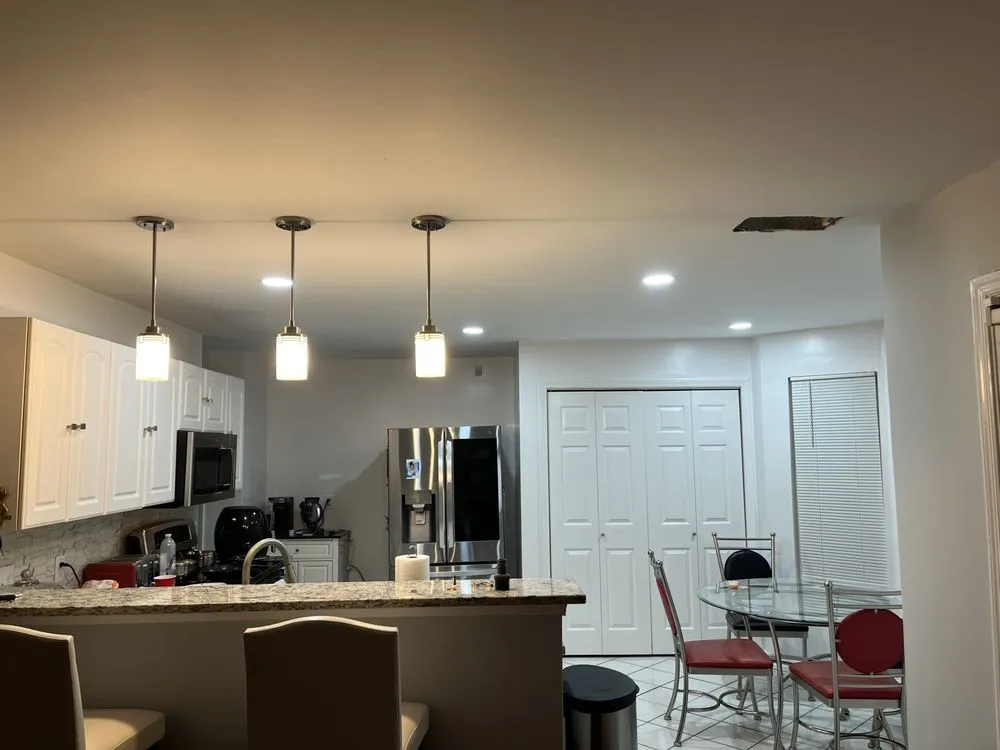 Slide of Sams Solutions Co