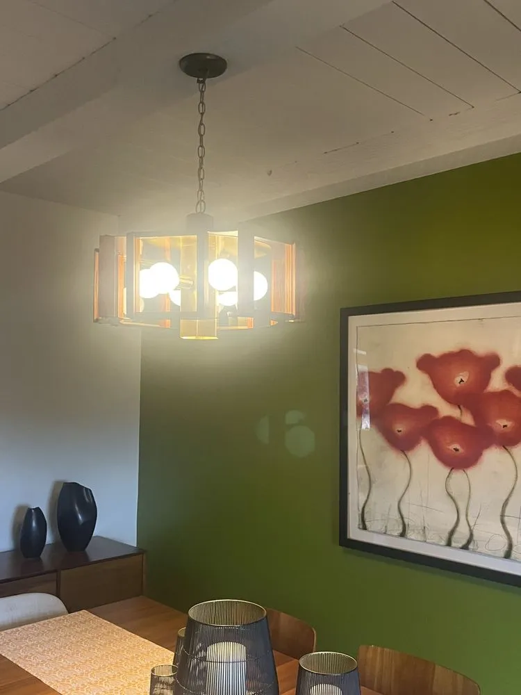 Slide of San Diego Pro Electric