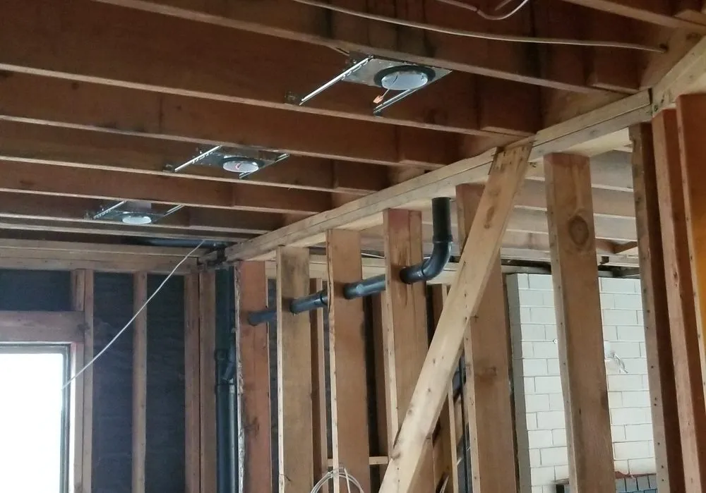 Slide of San Diego Wire Nut