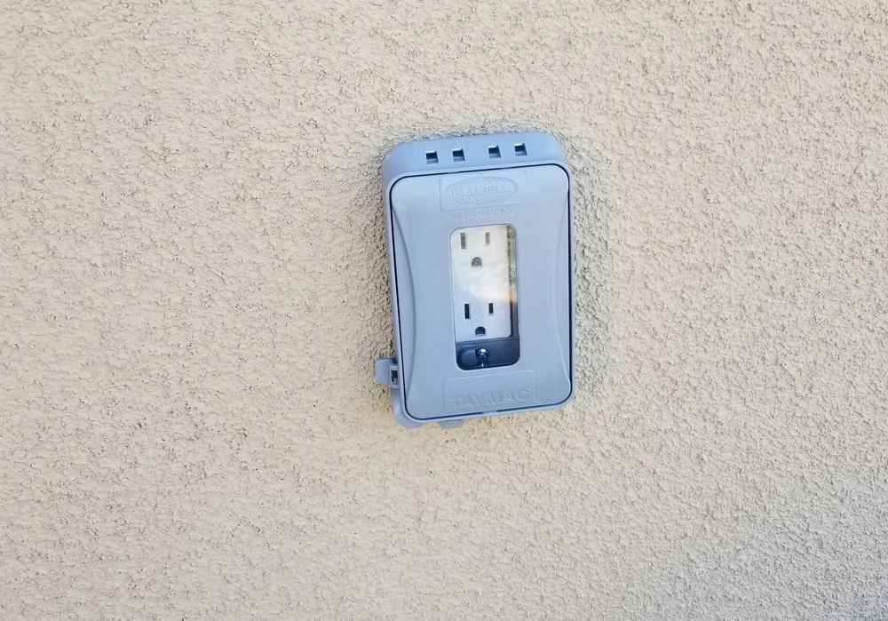 Slide of San Diego Wire Nut