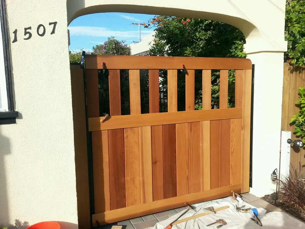 Slide of San Mateo Handyman