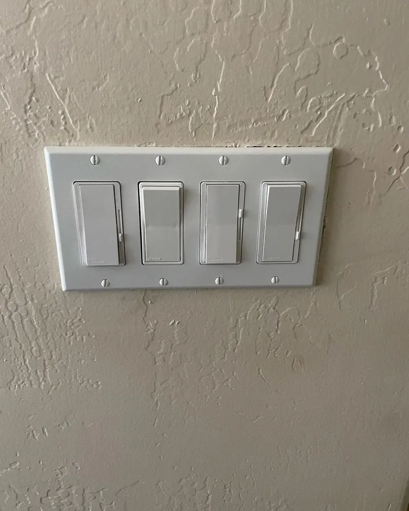 Slide of San Pedro Electrician