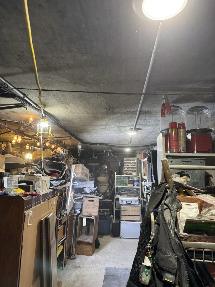 Slide of Sanchez A Electric