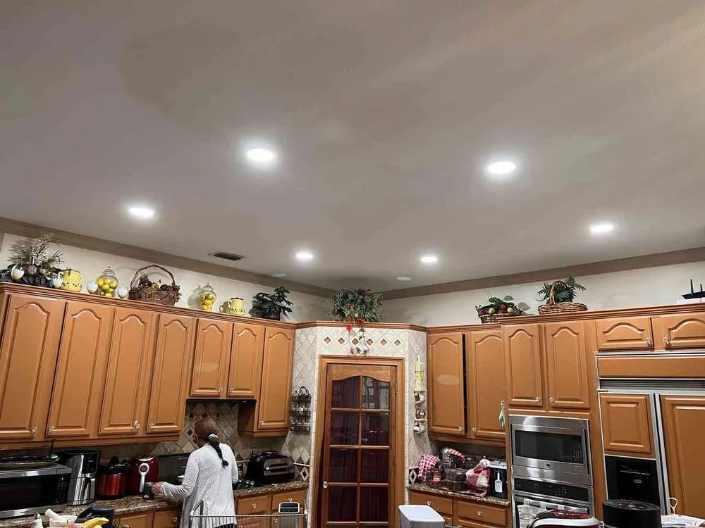 Slide of Sani Multiservices