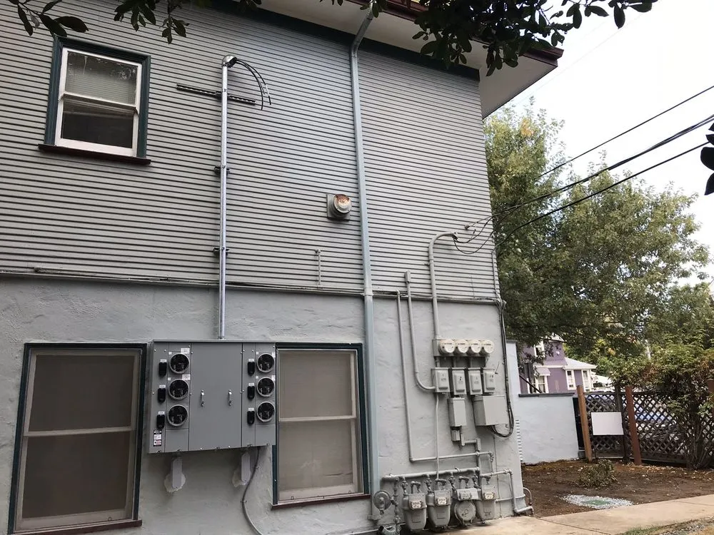 Slide of Santa Cruz Electric