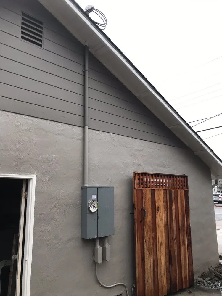 Slide of Santa Cruz Electric