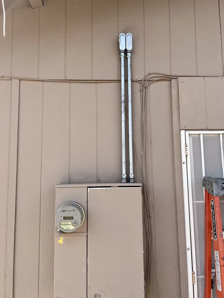 Slide of Santa Maria Electric