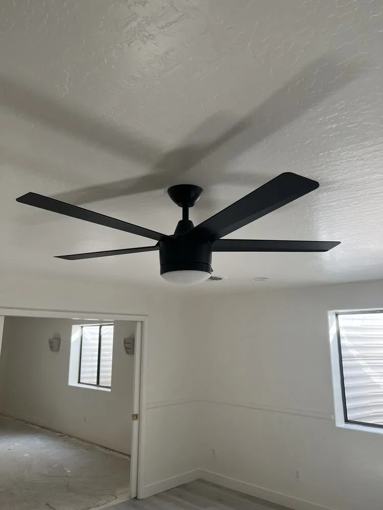 Slide of Santa Maria Electric