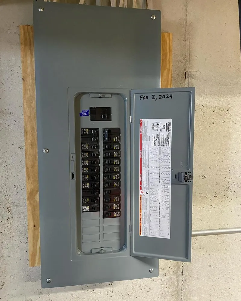 Slide of Santa Monica 24 Hour Electrician