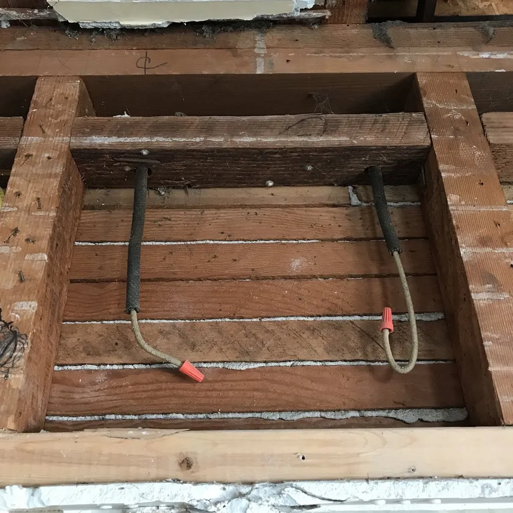 Slide of Santana Electric