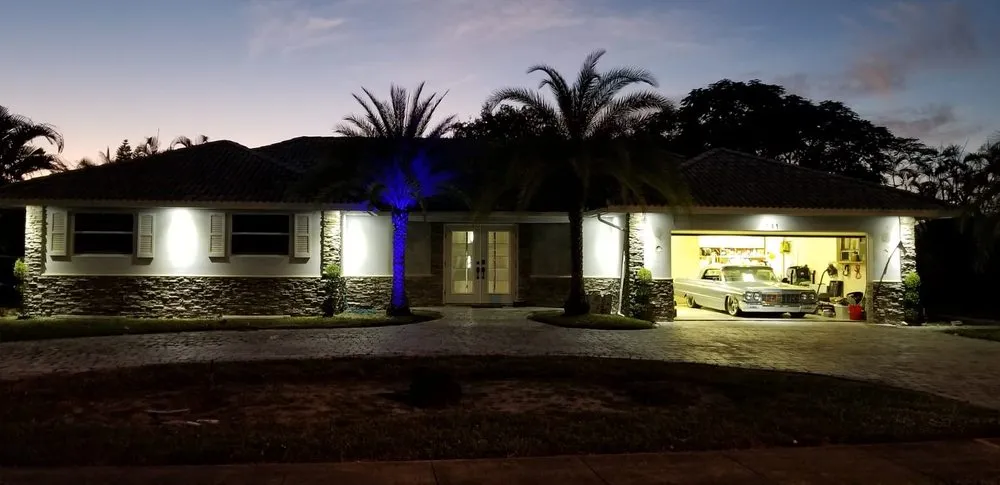 Affordable electrical repair in ,  by Santana Proz Electric & Lighting