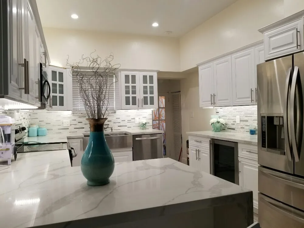 Slide of Santana Proz Electric & Lighting