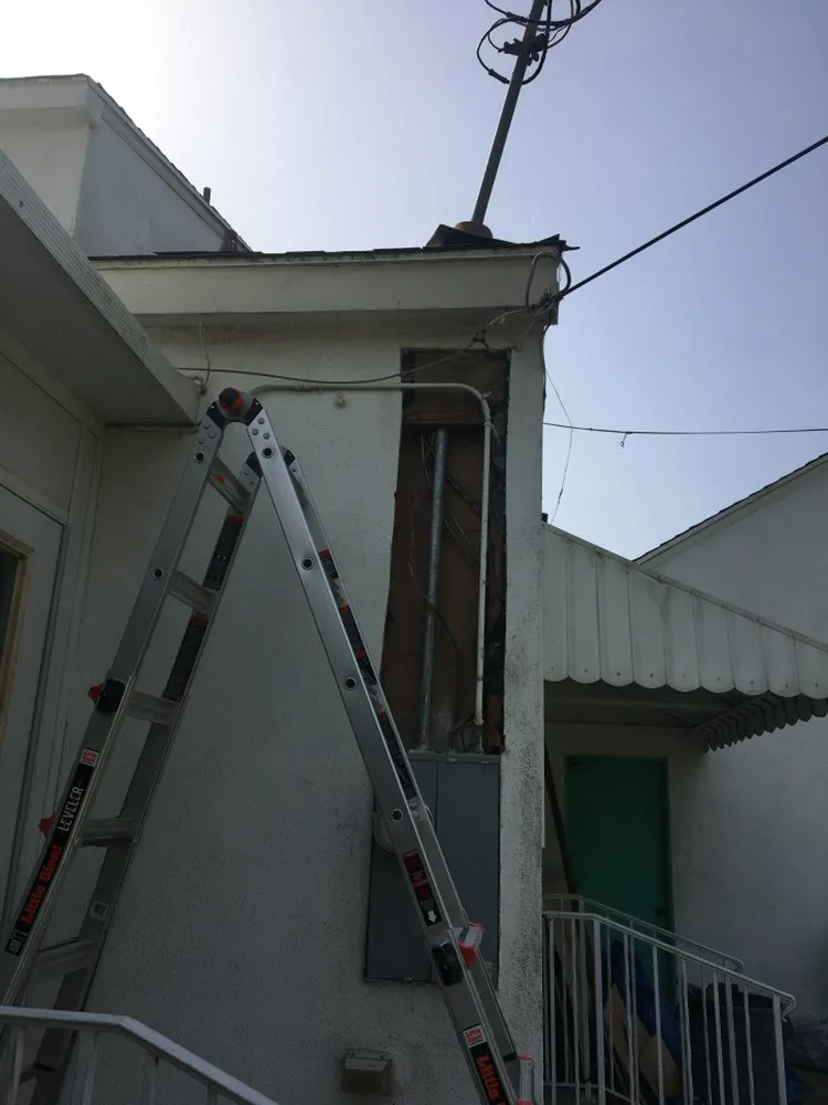 Certified outlet and switch repair experts serving Los Nietos, CA - Santana’s Electric