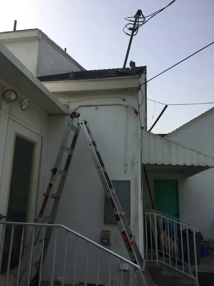 Reliable panel upgrade experts serving Los Nietos, CA - Santana’s Electric