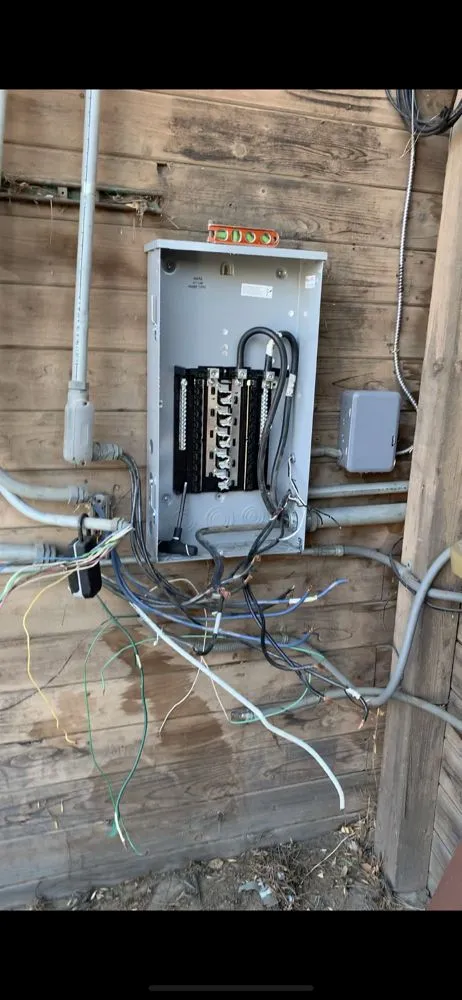 Professional electrical repair in Los Nietos, CA by Santana’s Electric