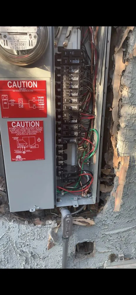 Reliable circuit breaker repair service in Los Nietos, CA - Santana’s Electric