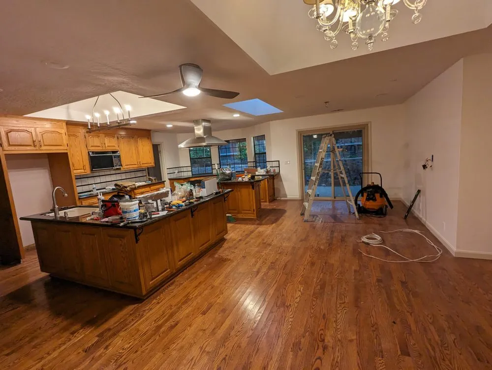 Slide of Santi Construction