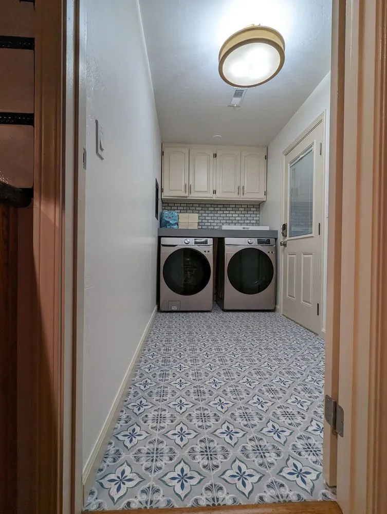 Slide of Santi Construction