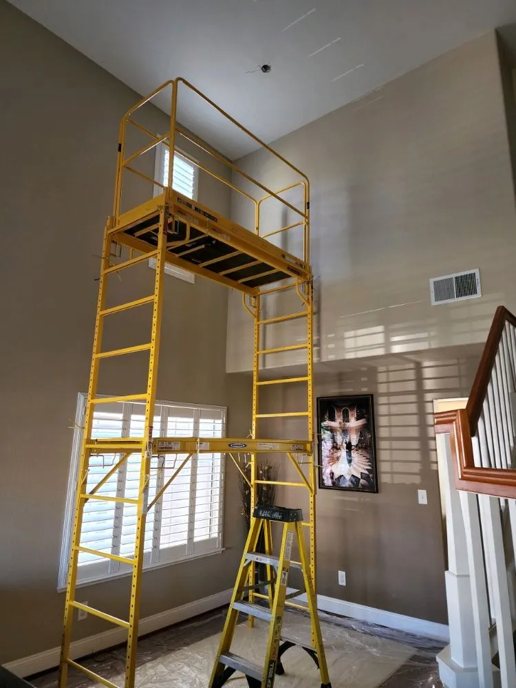 Slide of Santiago Electric