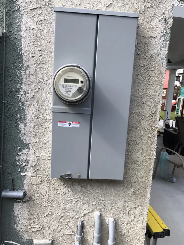 Slide of Santucci Electric