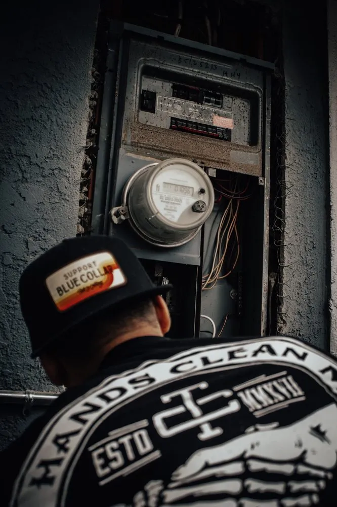 Slide of Santucci Electric