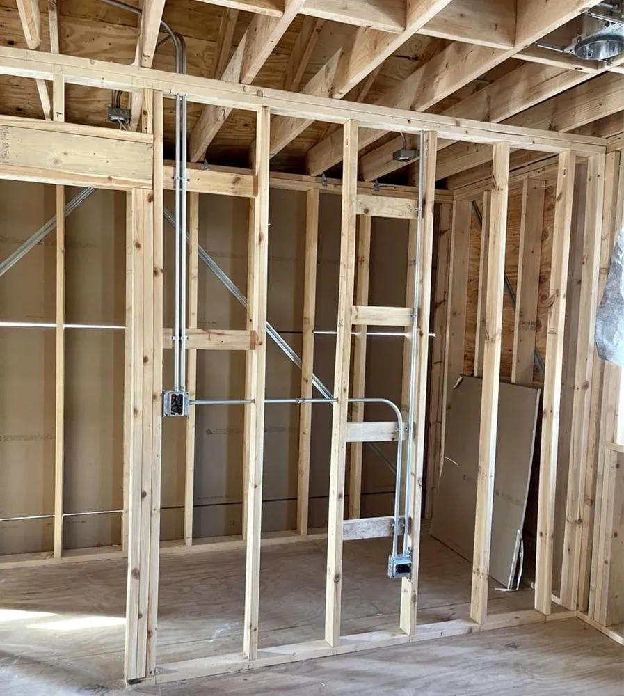 Expert emergency electrical service in ,  by Sapphire Electric