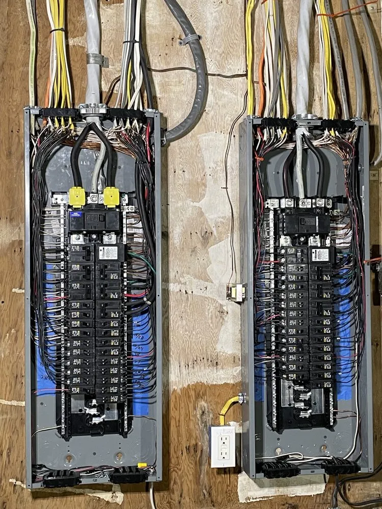 Slide of Sarah & Family Electrical Service