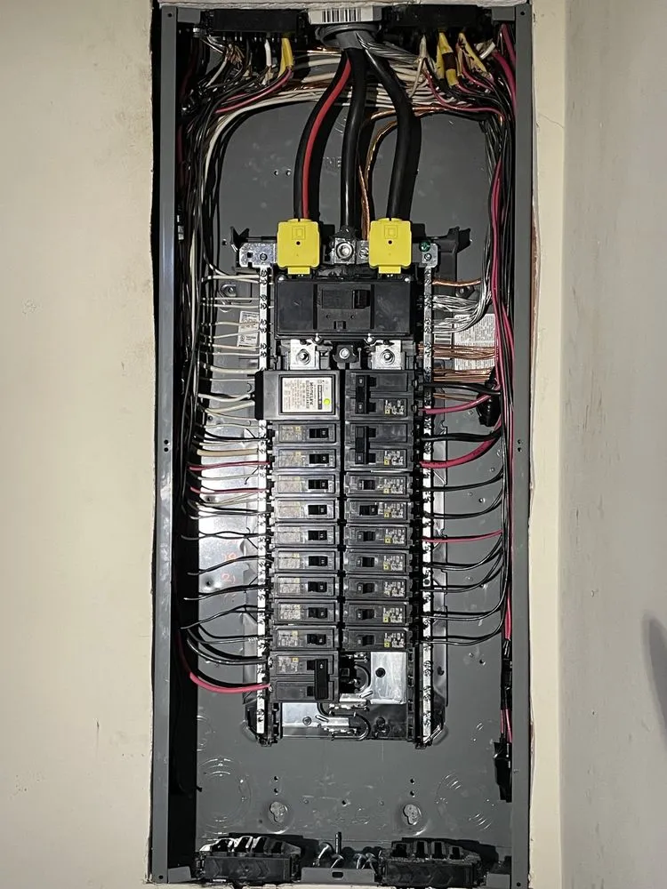 Slide of Sarah & Family Electrical Service