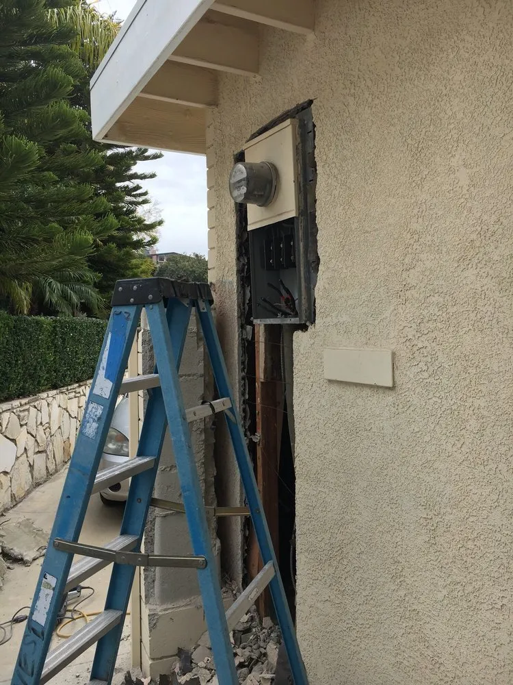 Slide of Sarkco Electric