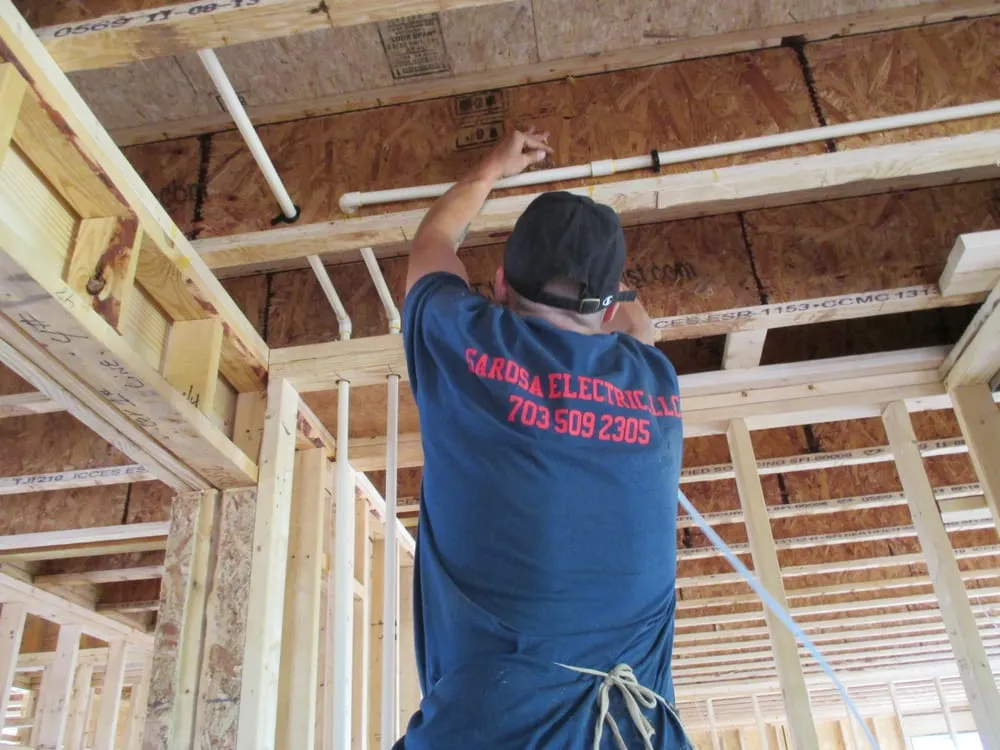 Slide of Sarosa Electric