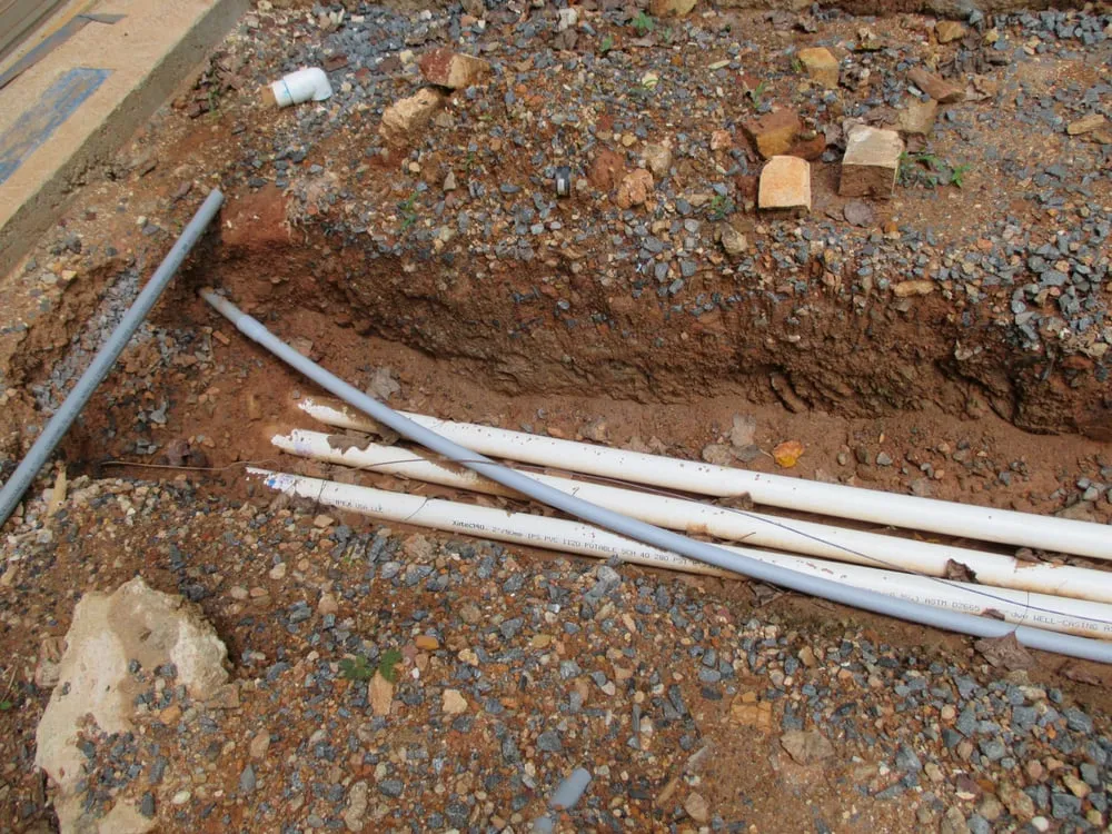 Slide of Sarosa Electric