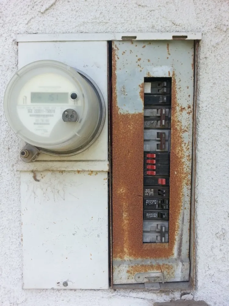 Slide of Sasquatch Electric